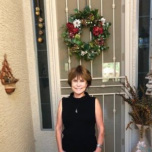 Meet your Posher, Candace